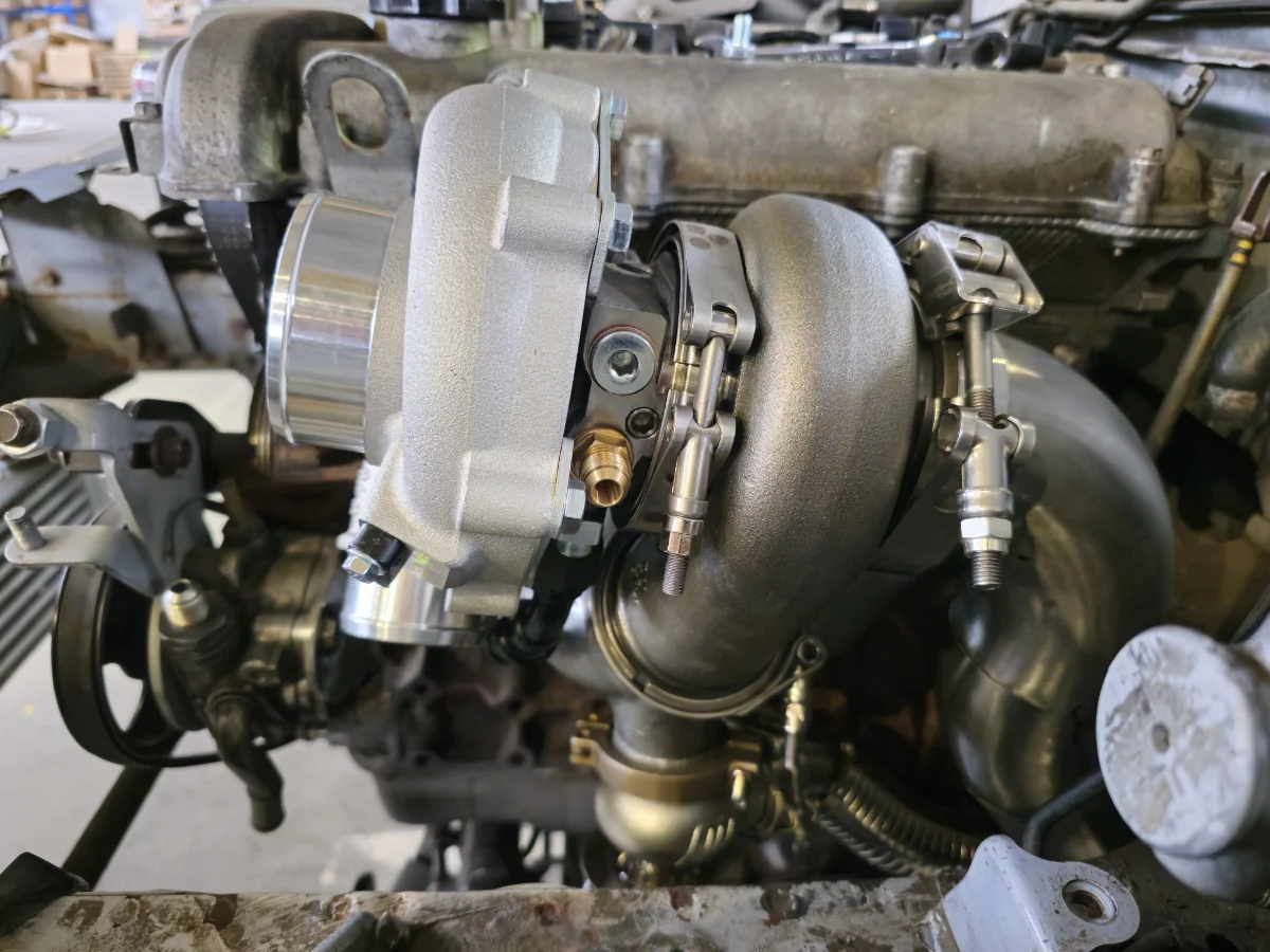 Reverse Rotation EWG Top Mount Turbo Kit | MX5 NA/NB